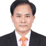 류용조-여권사진